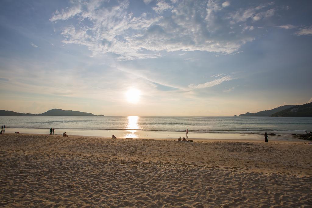 Hip Yaya Residences Patong Exterior foto